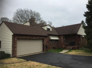 135 Norway Ln, South Plainfield, NJ