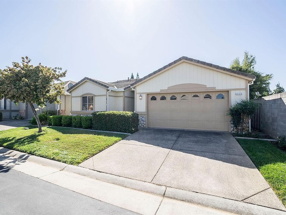 2nd image of 445 Gem Smith Pl