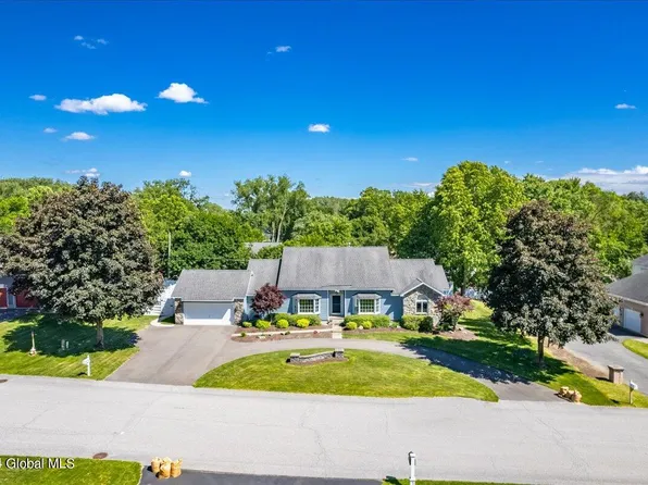 10 Joseph Terrace, Guilderland, NY 12203