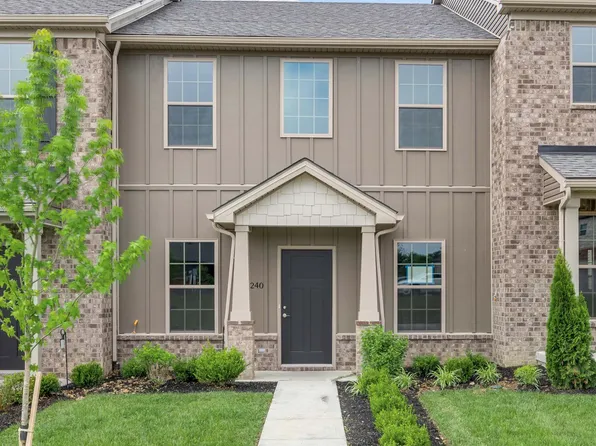 3240 Peninsula Way, Lexington, KY 40515