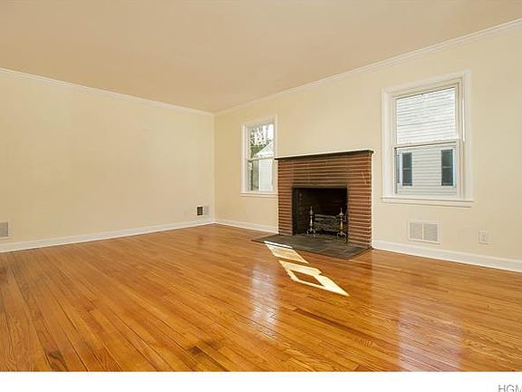 3rd image of 13 Bryant St