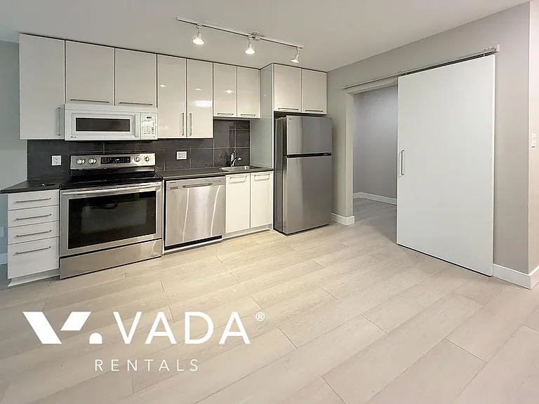 828 Cardero St #301 — Photo 5
