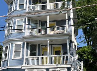 12 Pratt St #2, Providence, RI 02906