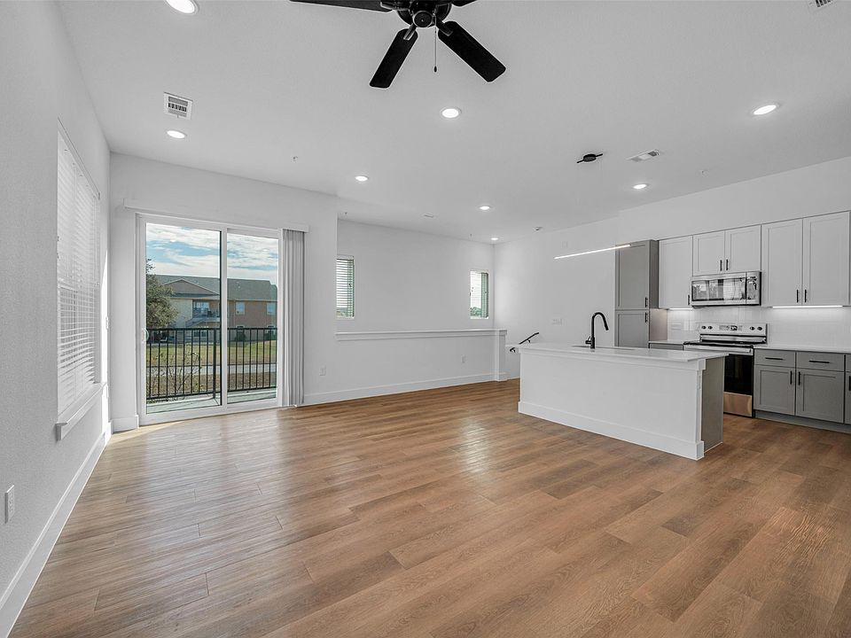 1st image of 1601-318 Mustang Dr #1601