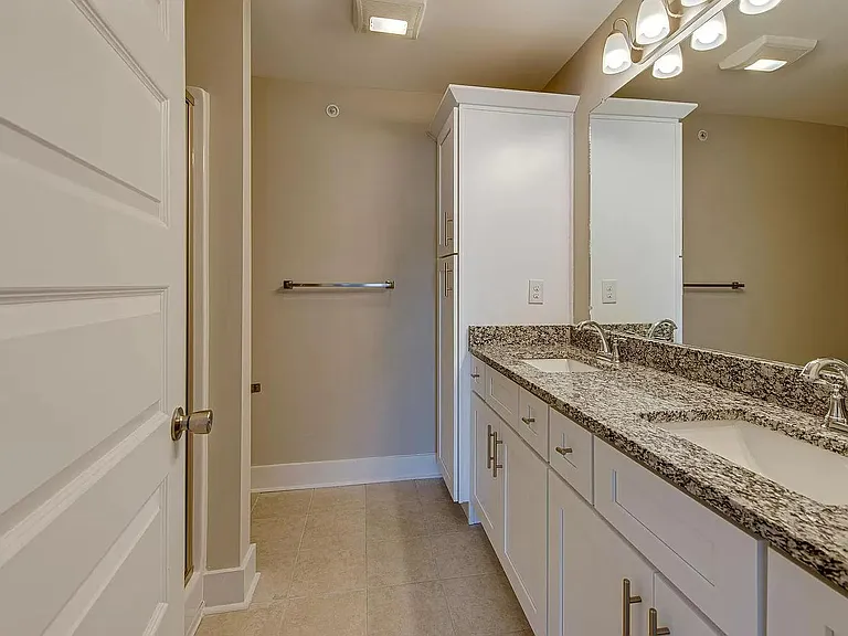 1041 Wells Way — Photo 5
