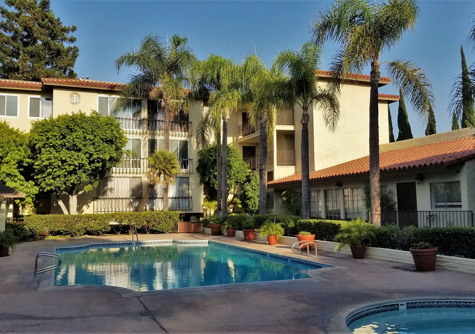 12720 Burbank Blvd — Photo 1