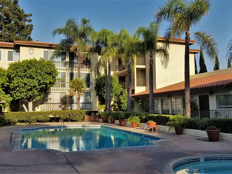 12720 Burbank Blvd #215 — Photo 1