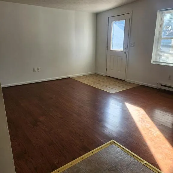 749 Orchard Ave #2 — Photo 4