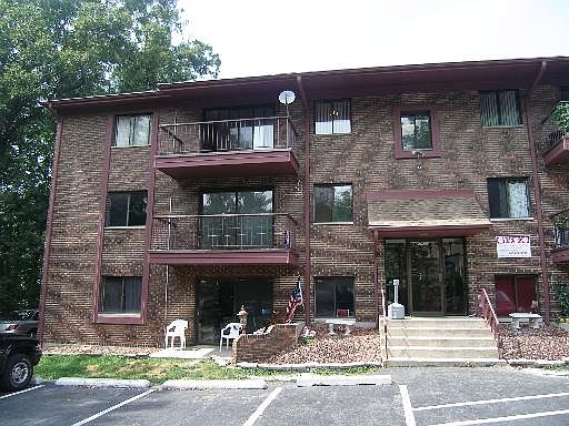 1st image of 8473 S Archer Ave #301