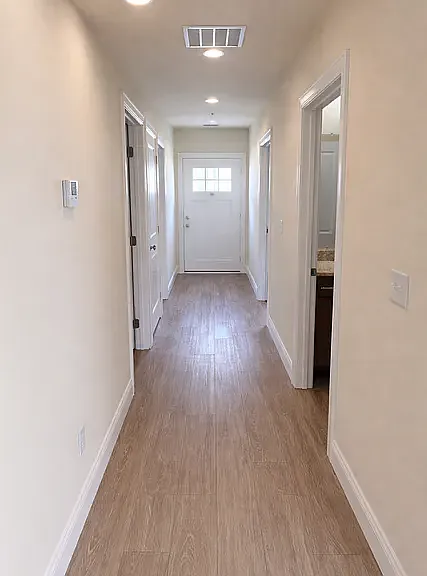 21 Longbranch Dr — Photo 5