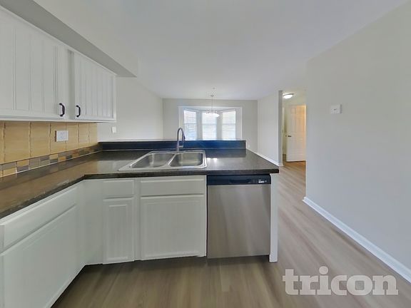 4th image of 1513 Cumberland Ct