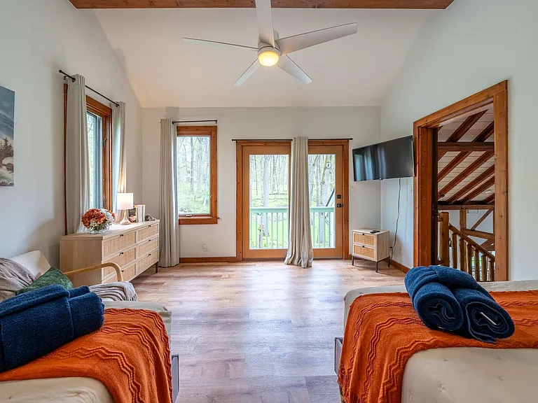 N2806 Walden Ln — Photo 44