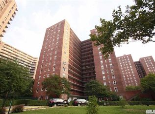 9820 62nd Dr APT 7M, Rego Park, NY 11374