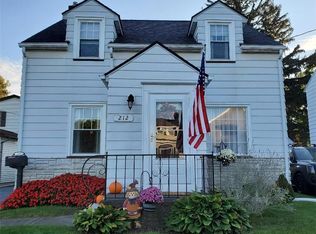 212 W Hickory St, East Rochester, NY 14445