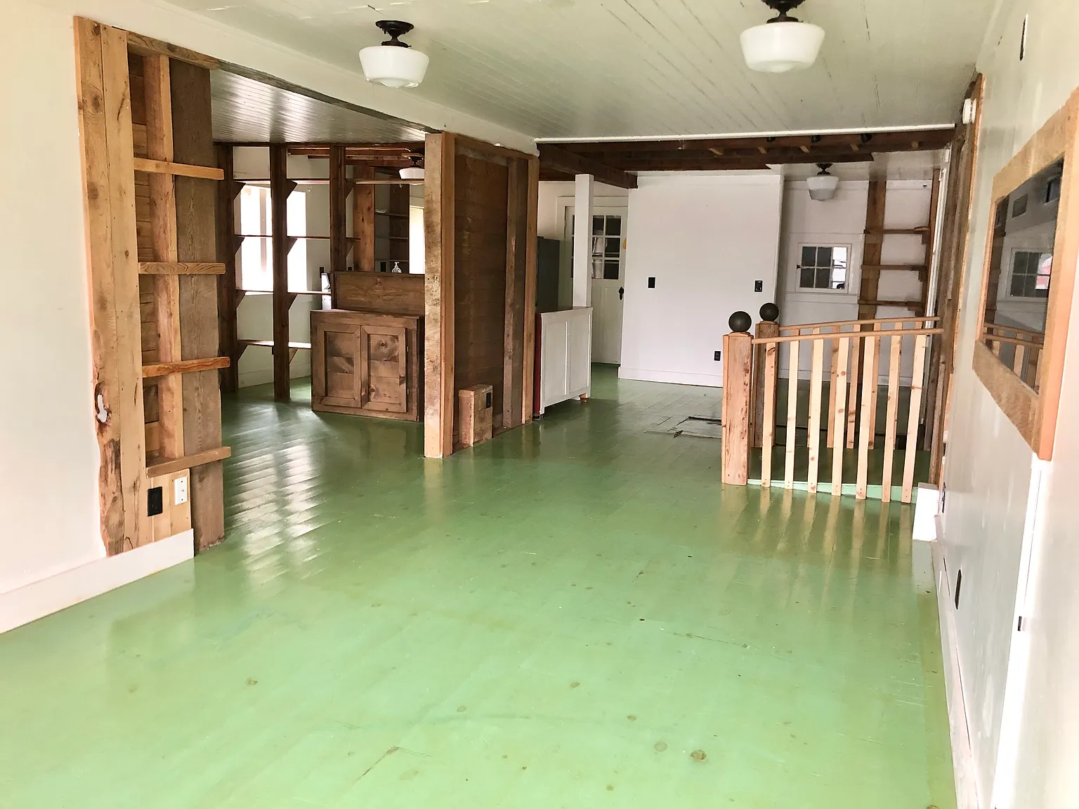 Studio, 1000 sqft, $1,350 — Photo 2