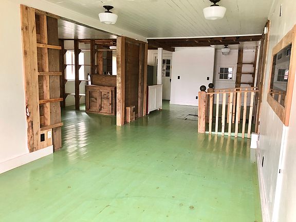 2nd image of 278 Montgomery Rd #2