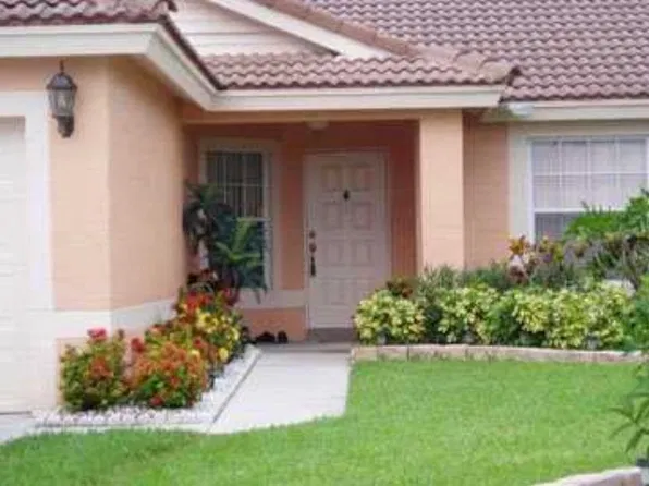 9578 Arbor Meadow Dr, Boynton Beach, FL 33437