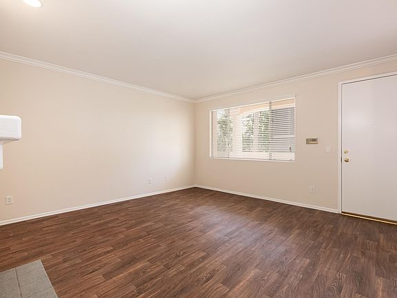 5th image of 1337 S Bundy Dr APT 102