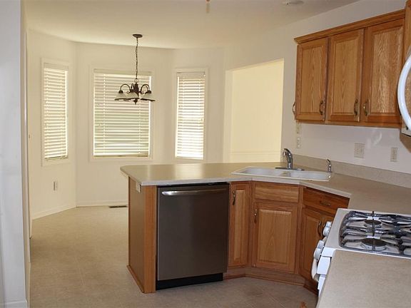 5th image of 4411 Whitefeather Dr