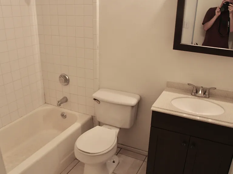1019 W Romo Jones St — Photo 14
