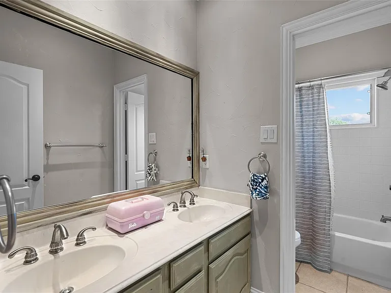 2136 Brownstone Ct — Photo 21