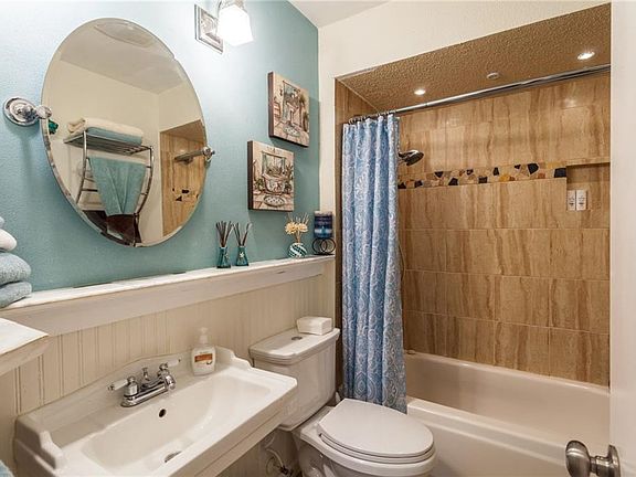 5th image of 4745 Snow Dr