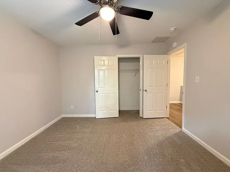 5337 Moss Creek Ln — Photo 17
