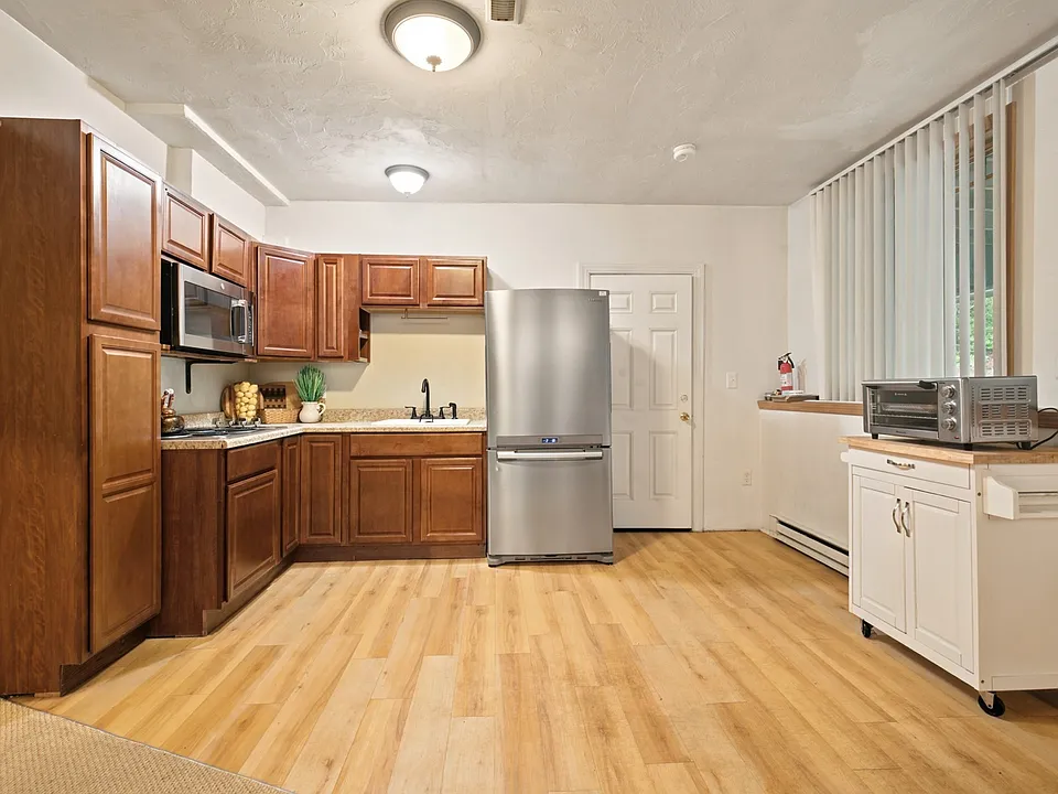 117 Monks Hill Rd #1