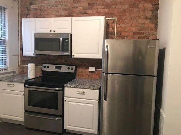 4th image of 888 Dennison Ave