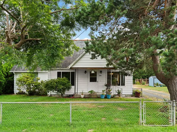 472 7th Ave, Hammond, OR 97121