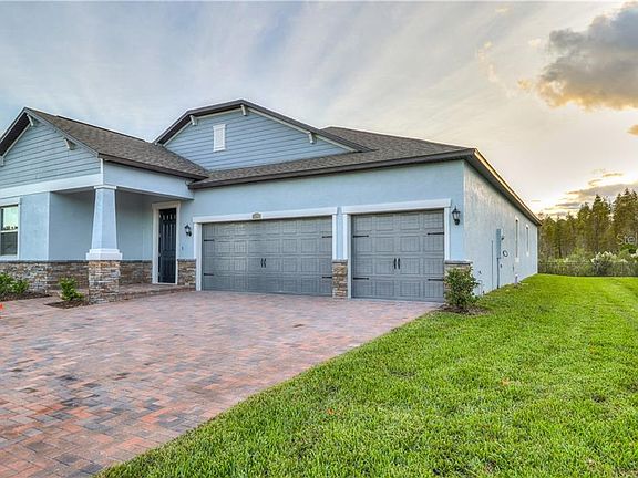 3rd image of 3105 Hilliard Dr