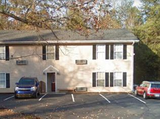 200 White Pine Dr, Fair Play, SC 29643