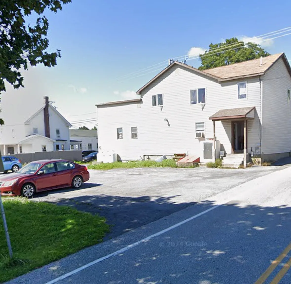 Studio, 1850 sqft, $1,499 — Photo 4