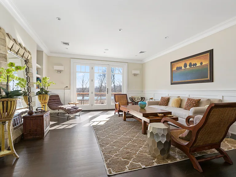 18 Fairlea Ct — Photo 14