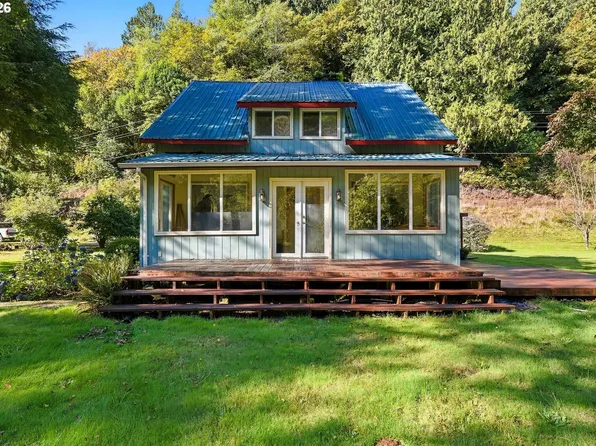 61201 Daniels Creek Rd, Coos Bay, OR 97420