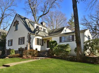3 Concord Ave, Larchmont, NY 10538