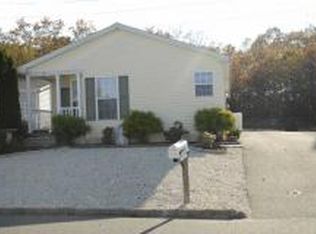 12 Spring Lake Rd, Manahawkin, NJ 08050
