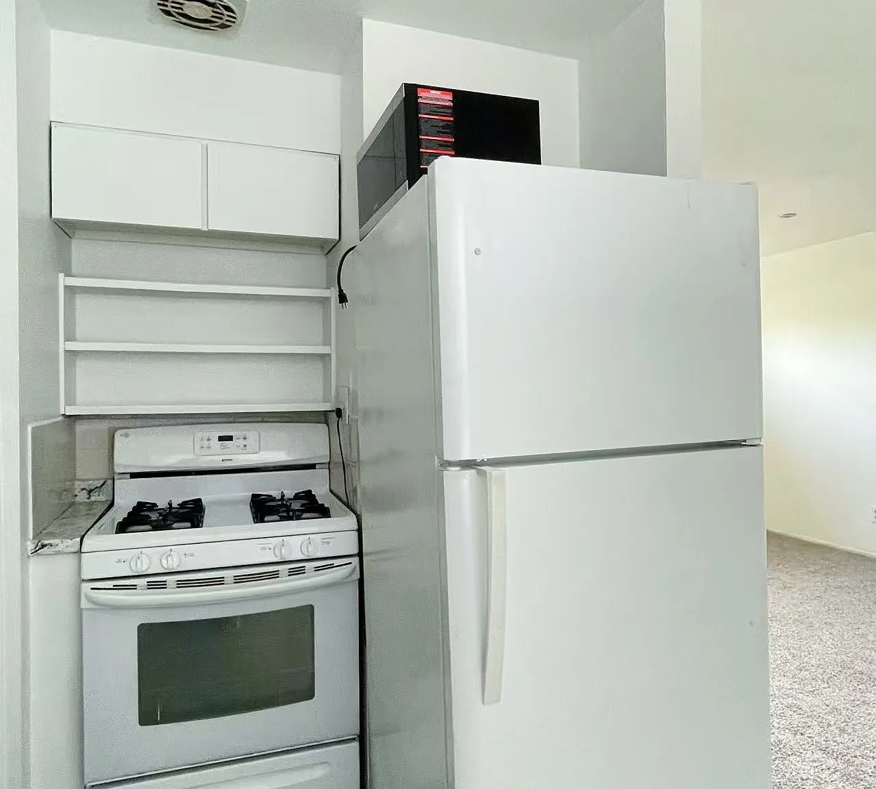 1 bed, 500 sqft, $950 — Photo 4