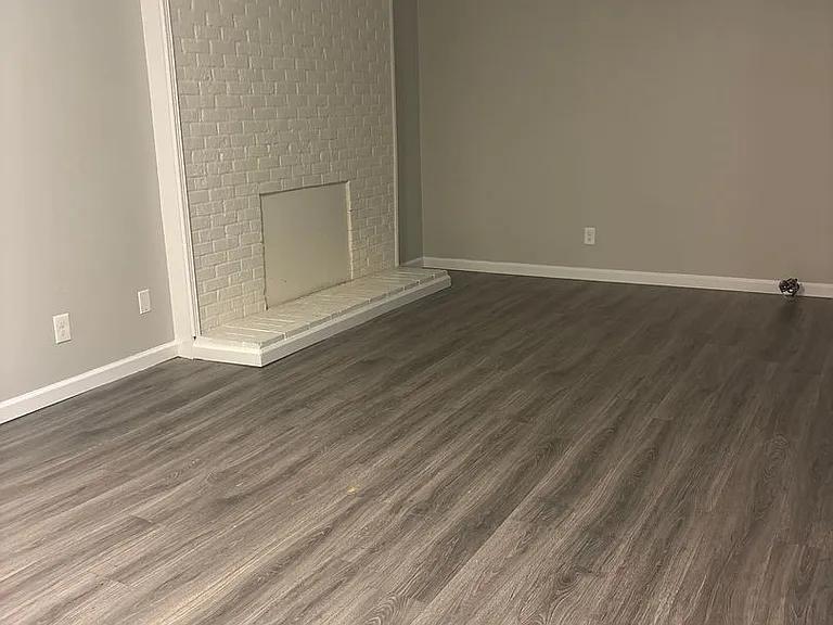 23 Camelot Cv — Photo 4