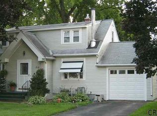 315 Sullivan Rd, Schenectady, NY 12304