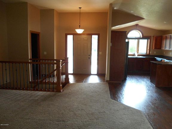 5th image of 1427 N Park St
