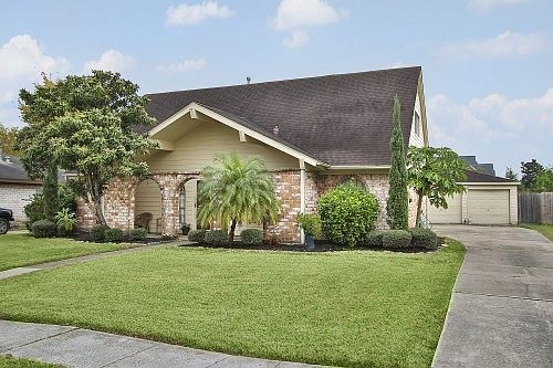 2nd image of 12027 Sagecliff Dr