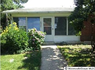 653A Plymouth Dr, Lakewood, NJ 08701
