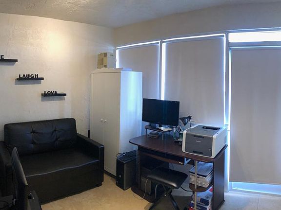 4th image of 16761 Hemingway Dr