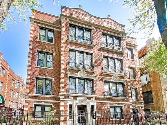 2nd image of 918 W Ainslie St APT 1W