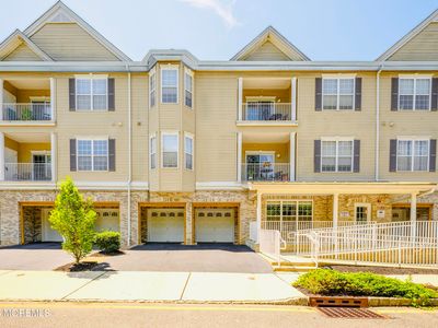 203 Canterbury Lane, Morganville, NJ, 07751