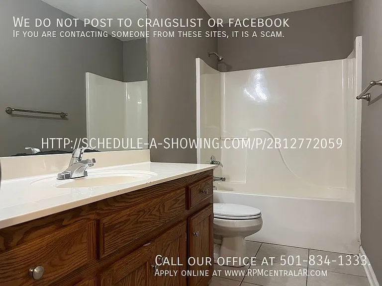504 Hawthorne St — Photo 13