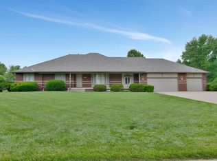321 N Rainbow Lake Rd, Wichita, KS 67235