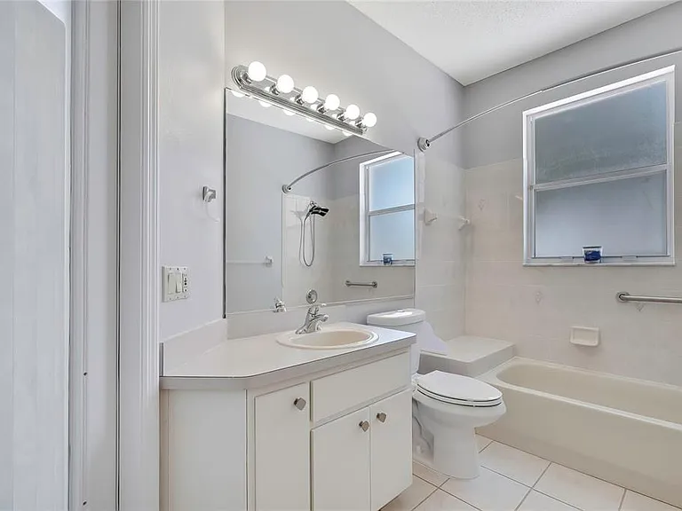4628 Bayridge Ct — Photo 29