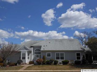 1 Orleans Dr, Manchester, NJ 08759